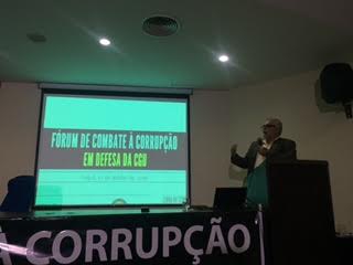 Controlador do município participa de fórum de combate à corrupção