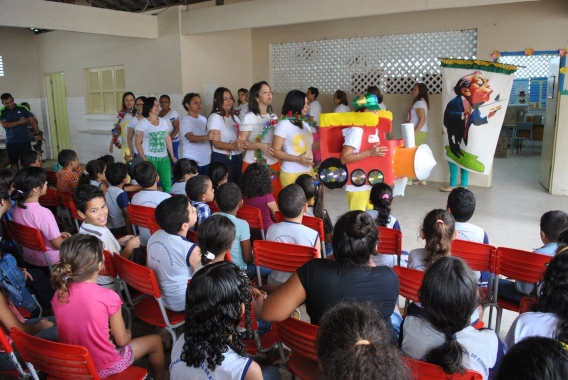 Escola Municipal Professora Malvina Cosme realiza o 1º Torneio de Xadrez