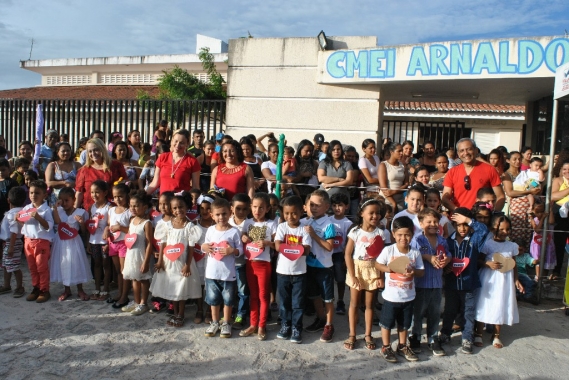 CMEI Professor Arnaldo Arsênio promove a III Festa da Família