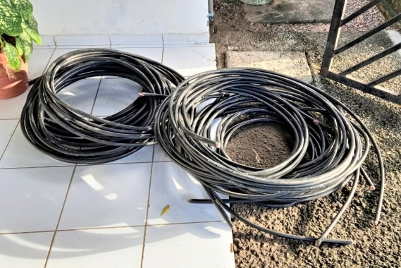 Guarda Municipal apreende menores e recupera 115 metros de cabos de internet