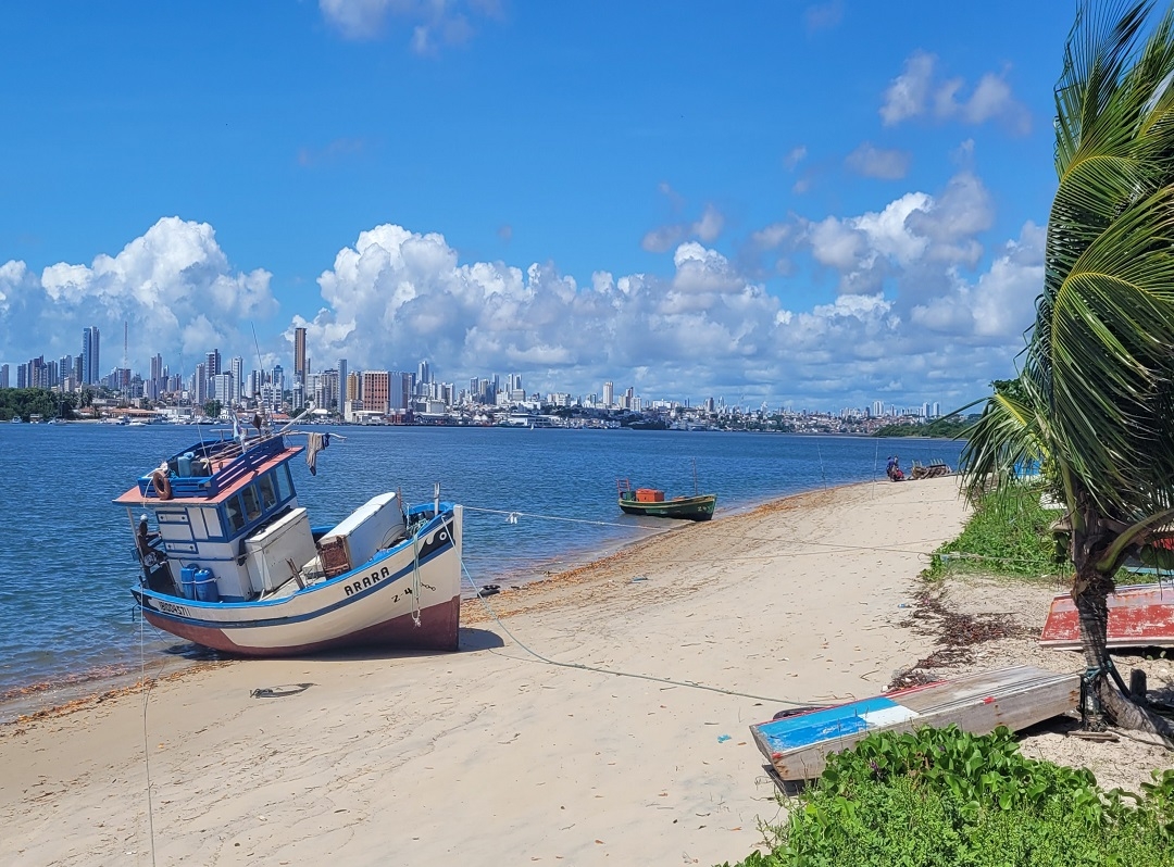 Prefeitura promove oficinas dentro do projeto "Brasil, essa é nossa praia!"