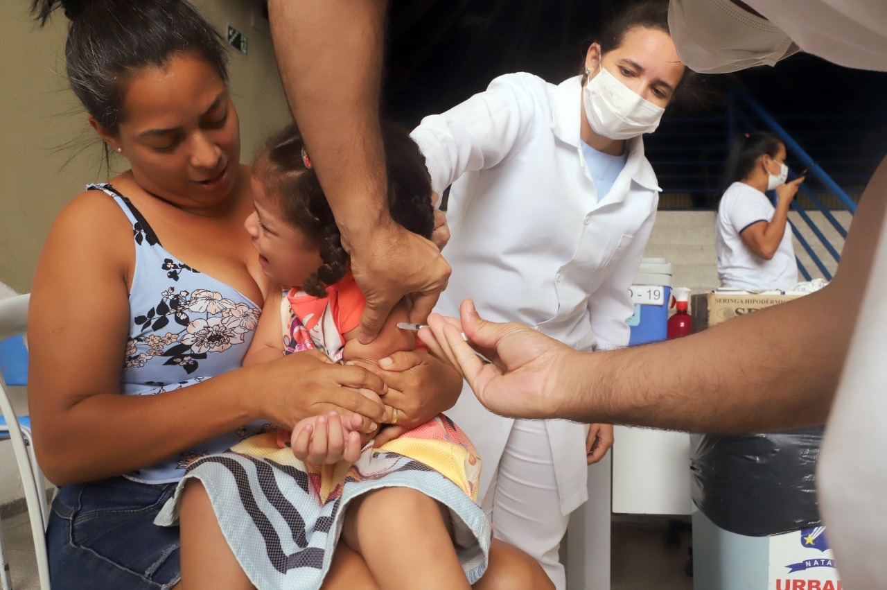 Natal vacina contra a Covid crianças da faixa etária de 3 a 5 anos 