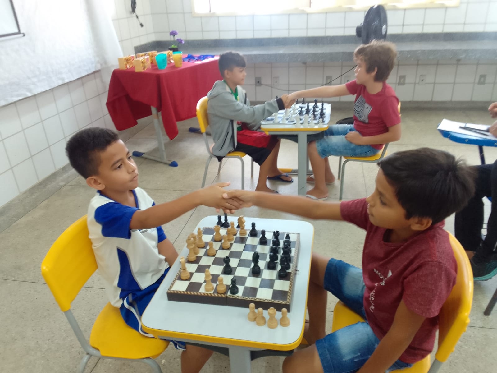 Escola Municipal Professora Malvina Cosme realiza o 1º Torneio de Xadrez