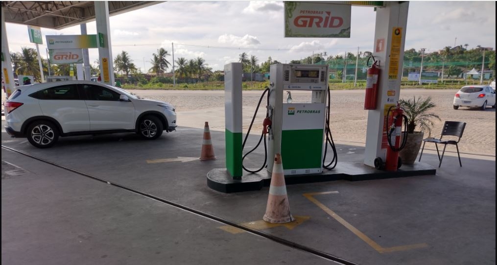 Pesquisa do Procon revela queda no preço da gasolina comum em Natal